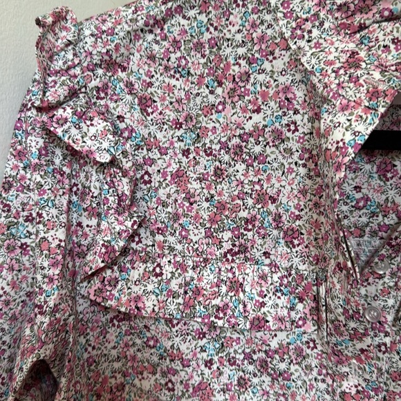 Floral Ruffle Blouse - Picture 3 of 5